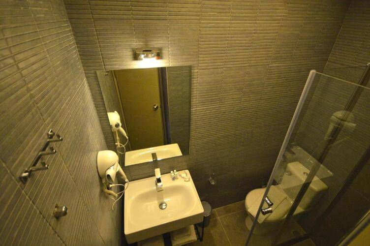 The Hotel 48