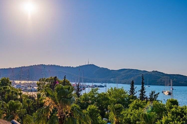 Reis Royal Otel