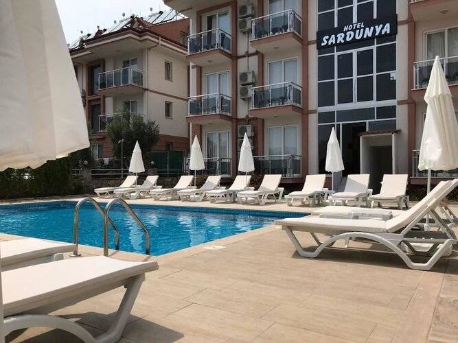 Sardunya Hotel