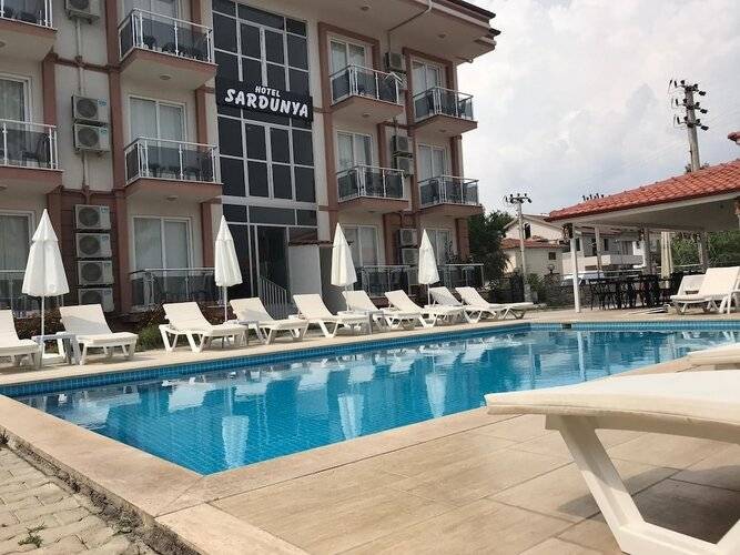 Sardunya Hotel