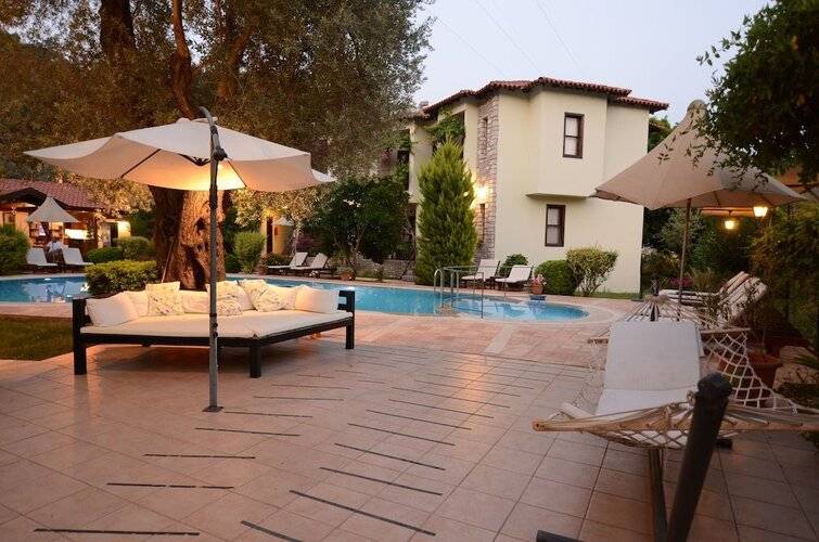 Olive Garden Apart Hotel