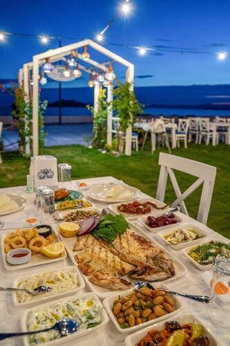 Uras Beach Hotel