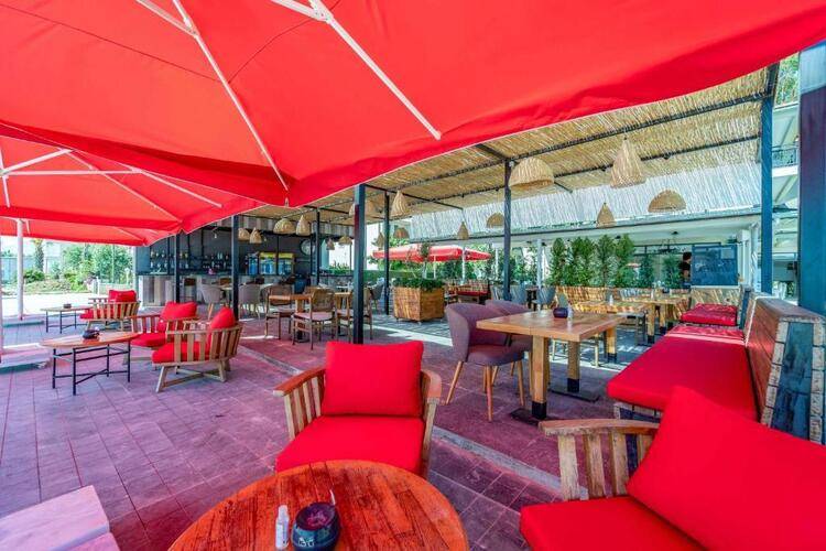 Uras Beach Hotel