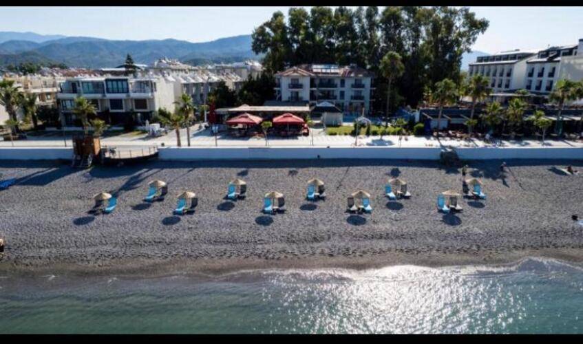 Uras Beach Hotel