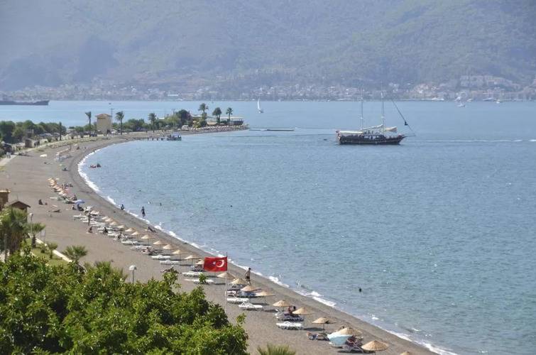 Uras Beach Hotel