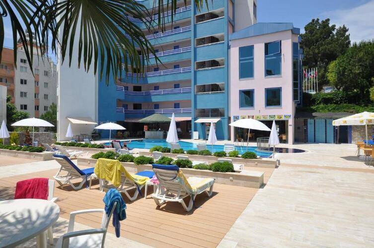 Happy Apart Hotel