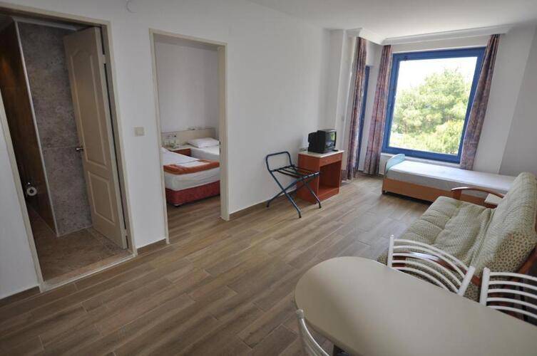 Happy Apart Hotel