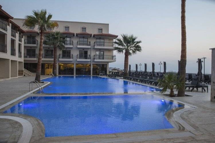 Neopol Hotel Deluxe