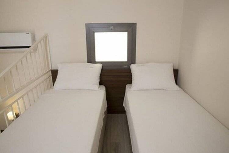 Neopol Hotel Deluxe