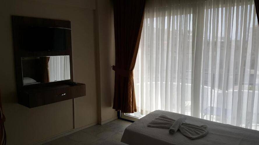 Ozgun Apart Hotel Kusadasi