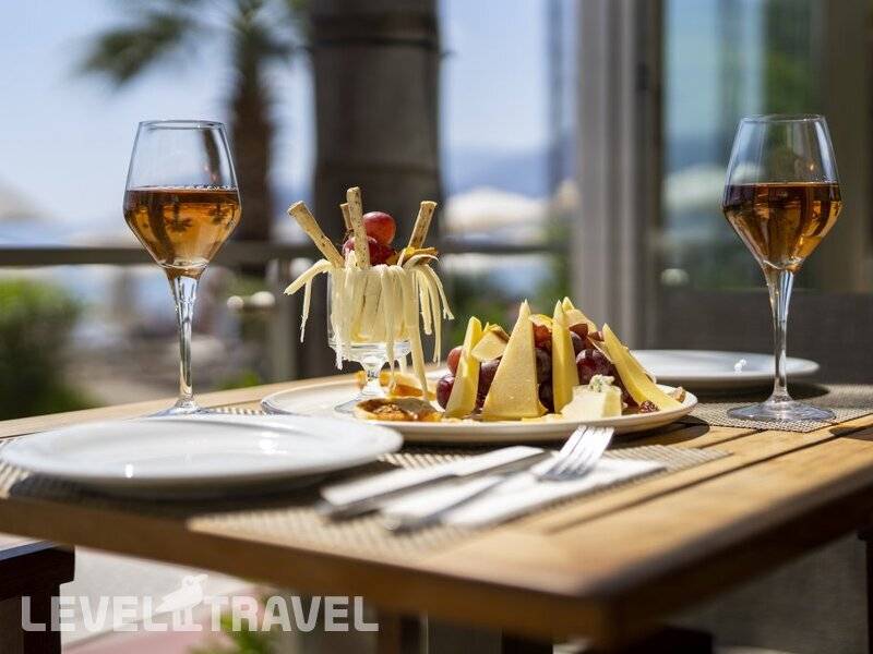 Фотография The Beachfront Hotel (Adults Only 16+)