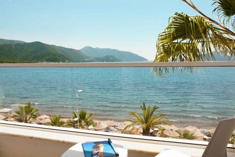 The Beachfront Hotel (Adults Only 16+)