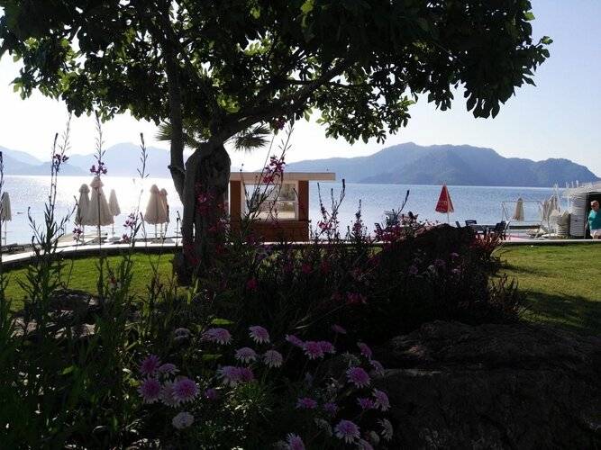 Uysal Motel Beach