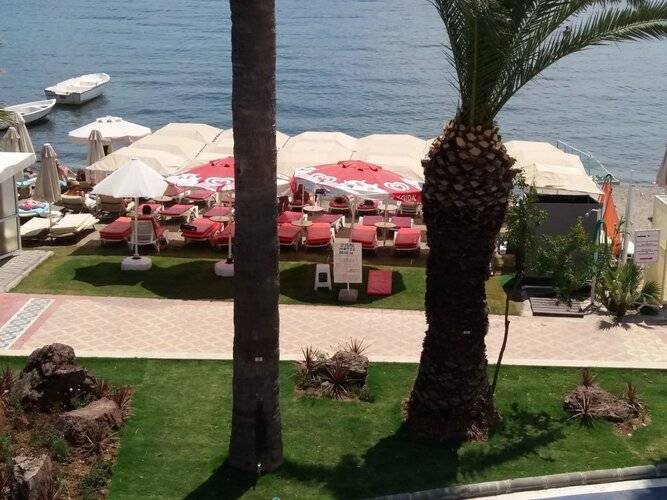 Uysal Motel Beach