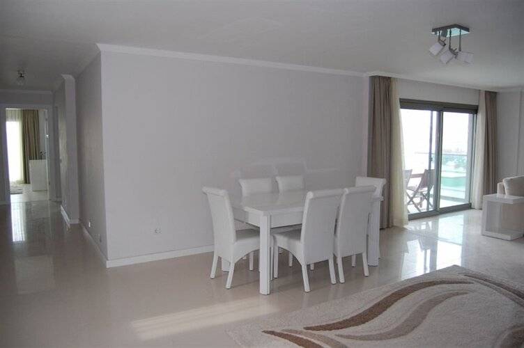 Royal Palm Residence