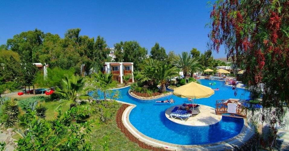 Magnific Hotel