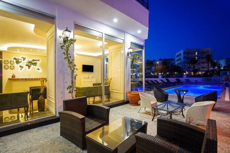 Aurasia City Hotel