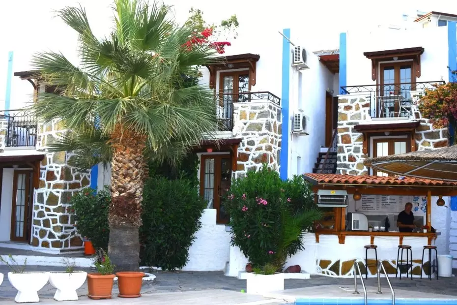 Dasis Hotel & Suites