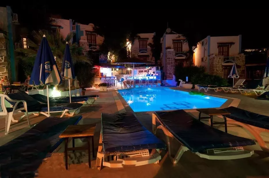 Dasis Hotel & Suites