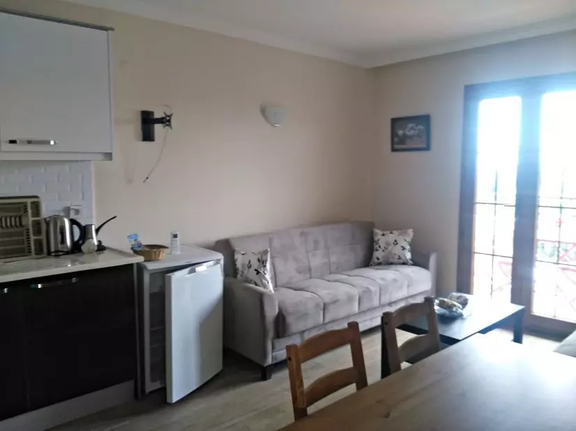 Dasis Hotel & Suites