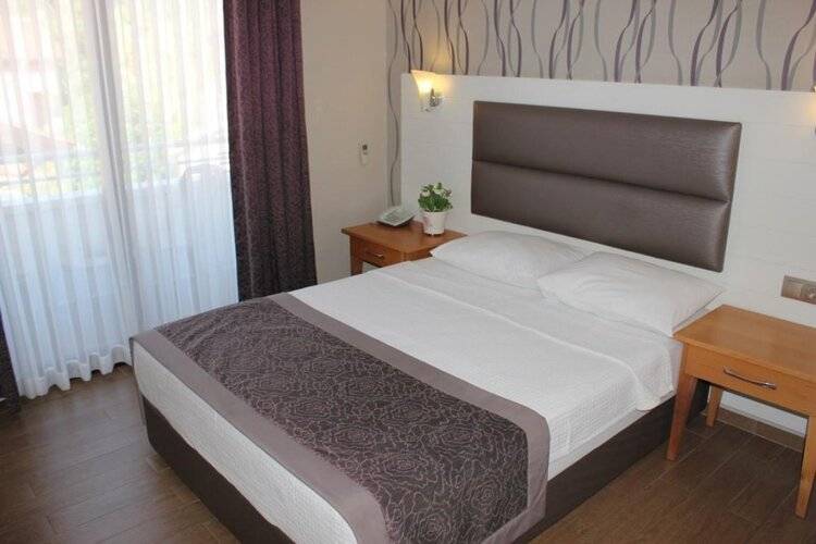 Ida Hotel