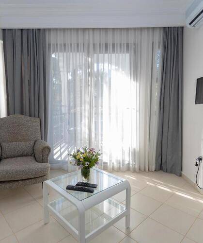 Mitos Apartments