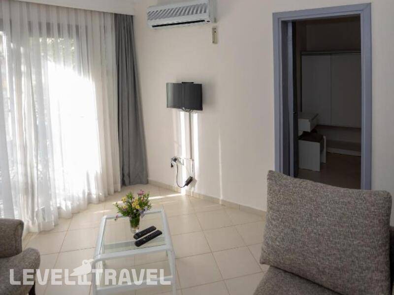 Фотография Mitos Apartments