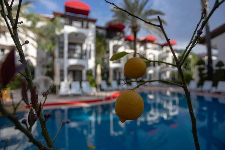 Mitos Apartments