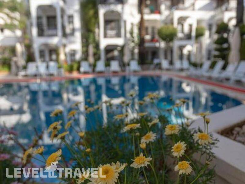 Фотография Mitos Apartments