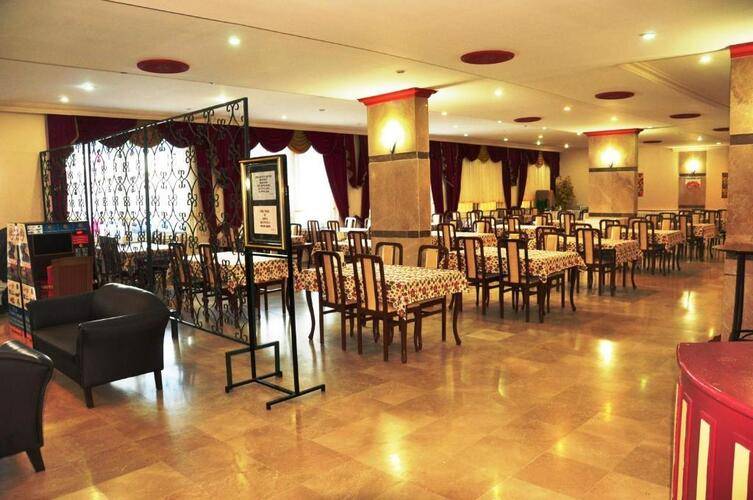 Mustis Royal Plaza Hotel