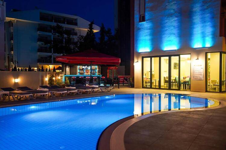 Seren Sari Hotel