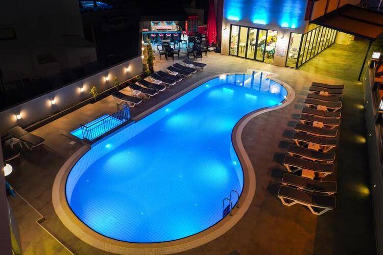 Seren Sari Hotel