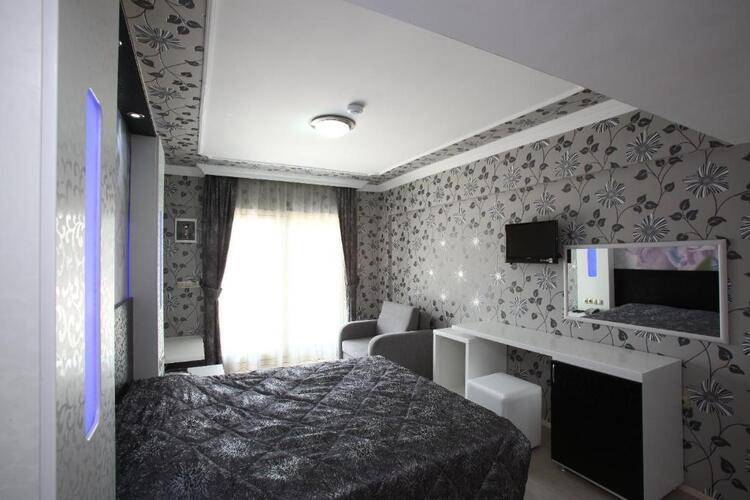 Delfi Hotel & Spa