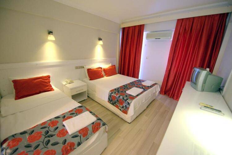 Delfi Hotel & Spa