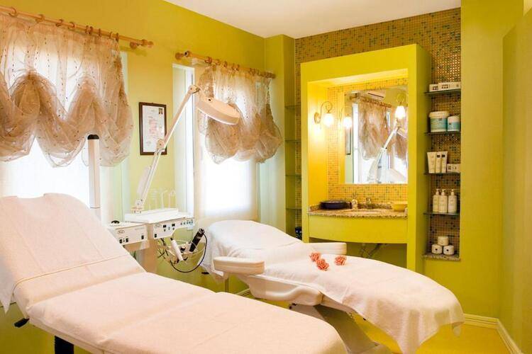 Delfi Hotel & Spa