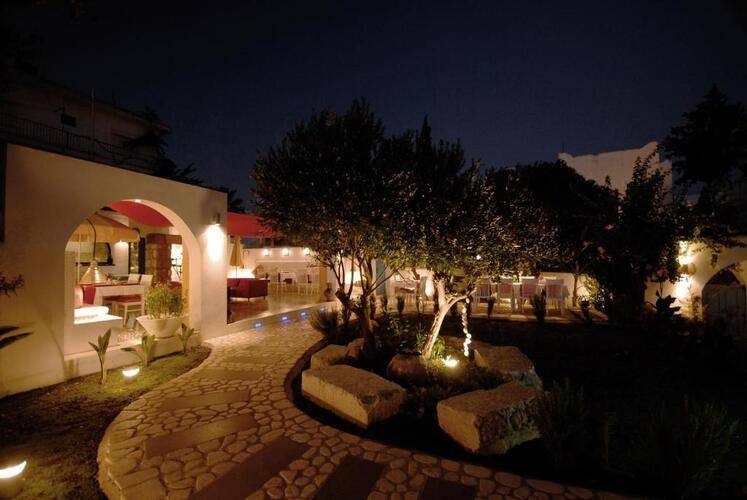 Su Hotel