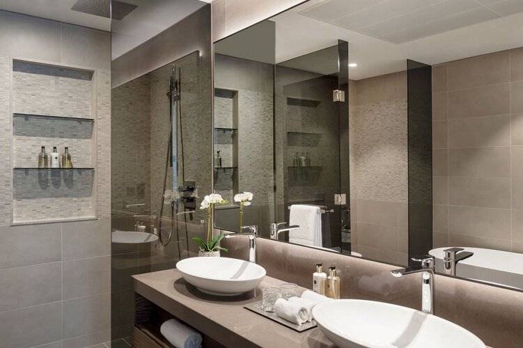 Jumeirah Living Marina Gate Hotel and Apartments