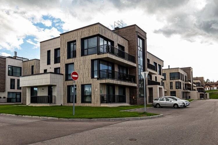Leon Estate (Леон Эстейт) на проезде Спортивный 23