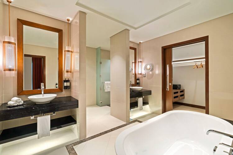 Rixos Marina Abu Dhabi