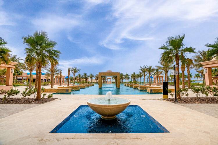 Rixos Marina Abu Dhabi