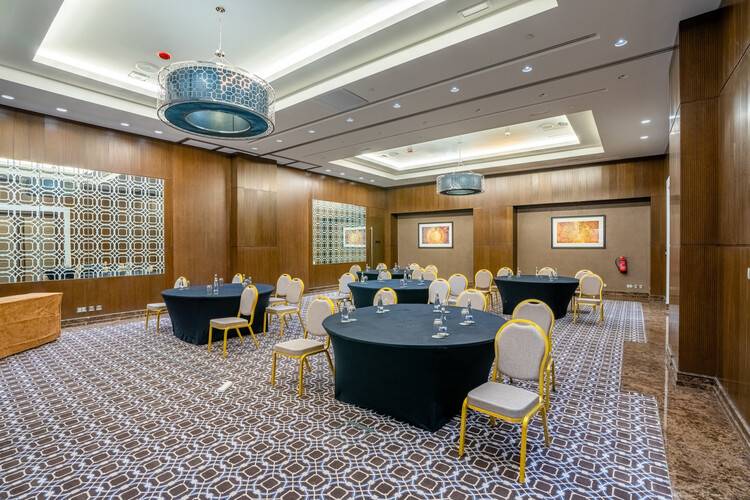 Rixos Marina Abu Dhabi