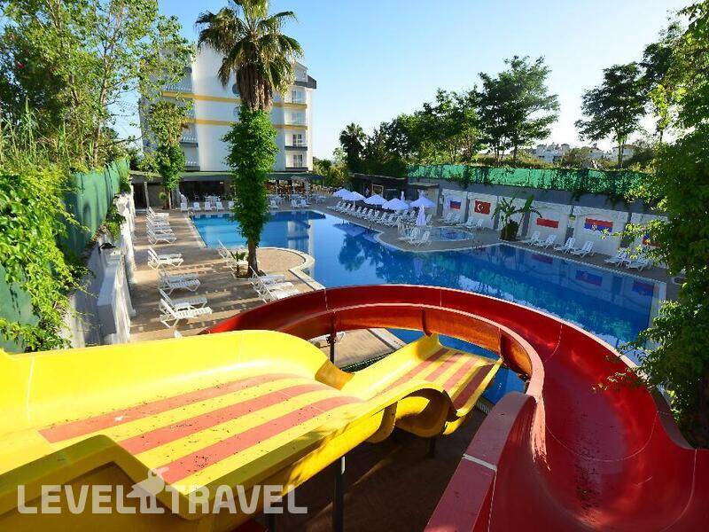 Фотография Q Ella Beach Side (Ex.Shima Beach Hotel Ex.Orange Paradise)