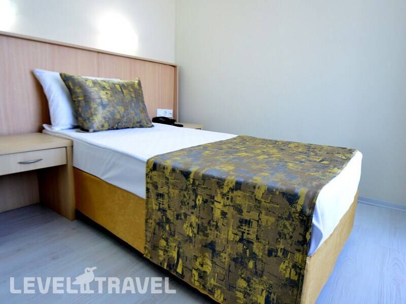 Фотография Q Ella Beach Side (Ex.Shima Beach Hotel Ex.Orange Paradise)