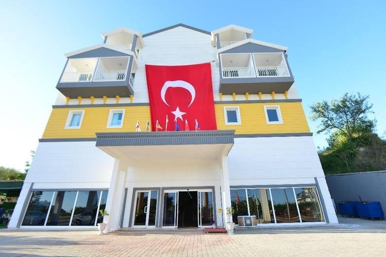 Q Ella Beach Side (Ex.Shima Beach Hotel Ex.Orange Paradise)