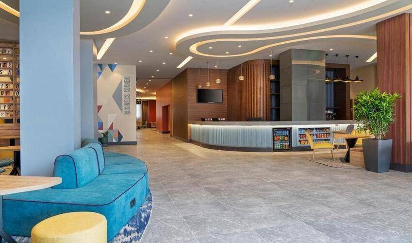 Hampton By Hilton