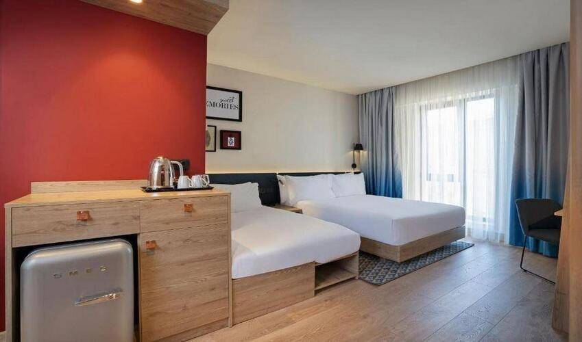 Hampton By Hilton