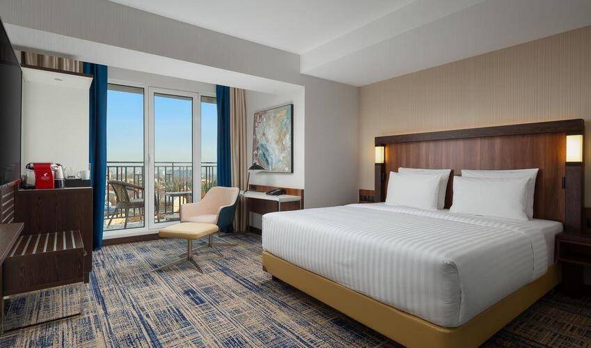 Courtyard By Marriott