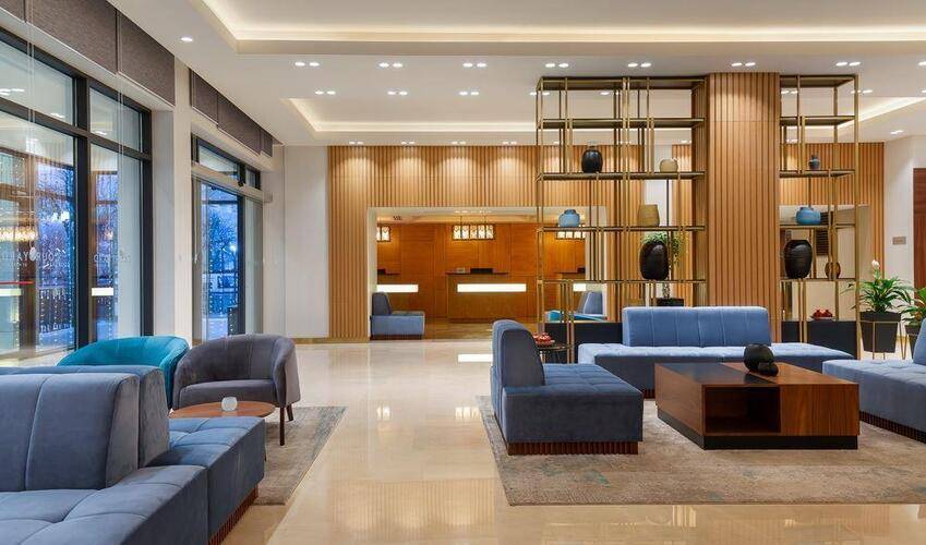 Courtyard By Marriott