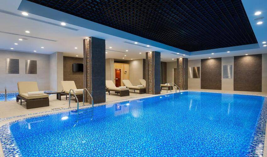 Courtyard By Marriott