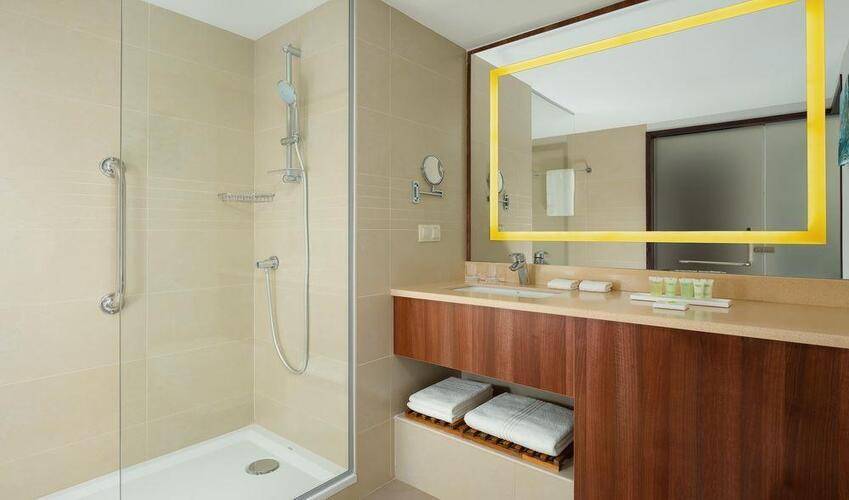 Courtyard By Marriott